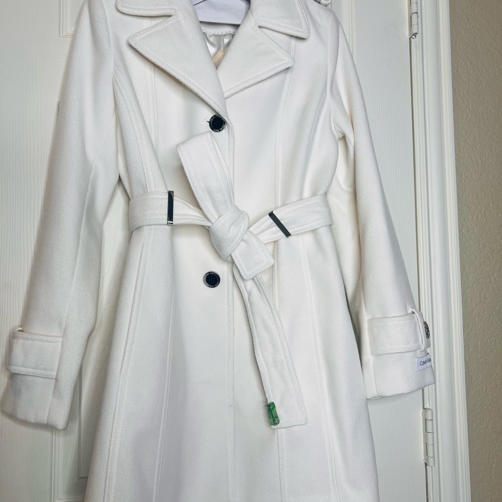 Calvin Klein Collection White Trench Coat with Belted Waist